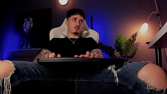 uptomatty – webcam-show