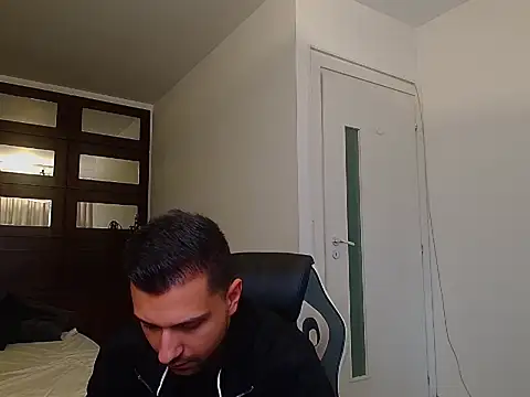 دردشة BryceReign الجنسية المباشرة