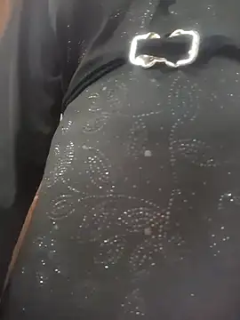 Aafreen_36's Live XXX Chat