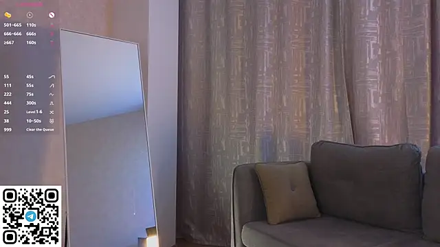 Chat +18 de Quinavelle ao vivo