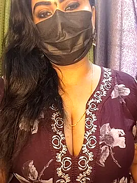 Anushka_flower Adlı Modelin Canlı XXX Sohbeti
