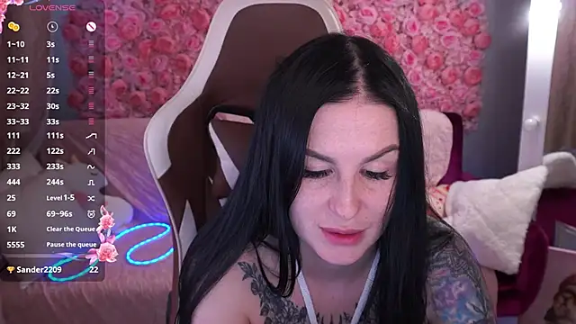 AmberDismond Adlı Modelin Canlı XXX Sohbeti
