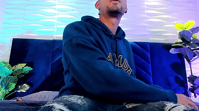 Chatroom XXX en direct de DrakeNeumann