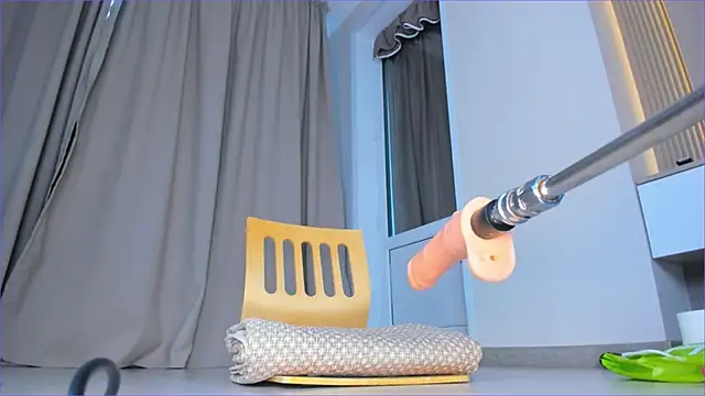 Cherrypie_001's Live XXX Chat