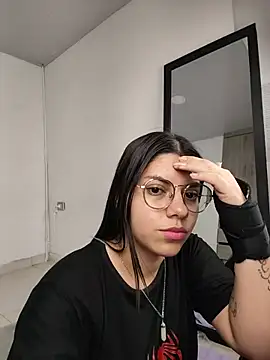 XXX chat uživo modela harper_ks