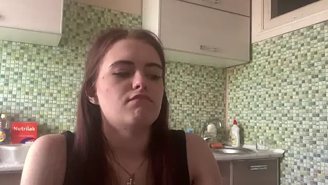 KikiAmino Live XXX Chat
