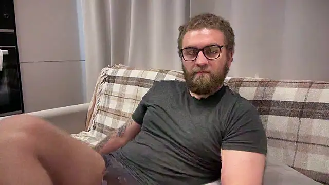 Bear_bear_ Webcam-Show