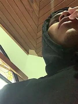 Emiliano_Reyes webcam show