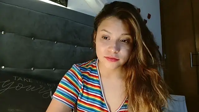 Chat XXX Live 3littles