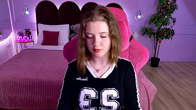 AlmaSound's Live XXX Chat