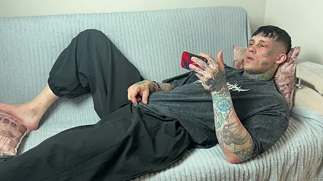 Anubisgods' Live XXX Chat
