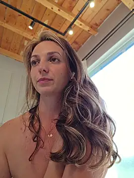 Chat +18 de ellaxxstar ao vivo