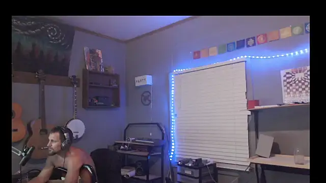 Chat XXX en directo de itsjameswebbscope