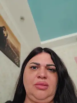 Živý XXX chat -CUTE-EVVIL-