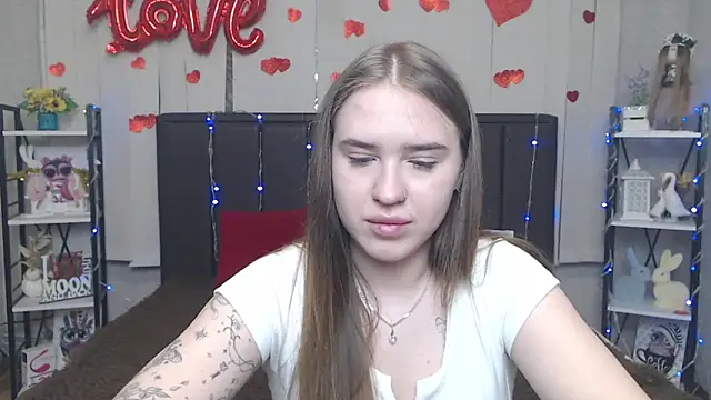 XXX chat uživo modela LauraHlot