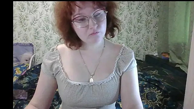 Felicity_Play Pertunjukan Webcam
