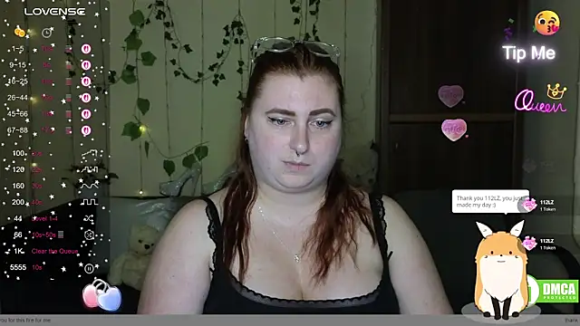Alicia_love00 élő XXX-chatje