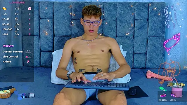 NicolasTorrez Show Webcam