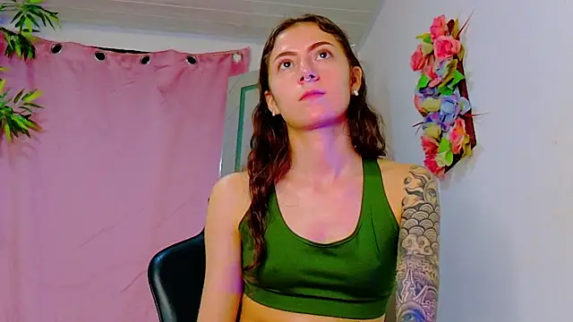 scarlet-jonesx Adlı Modelin Canlı XXX Sohbeti