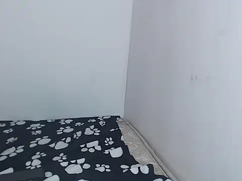 XXX chat uživo modela Thalia2026