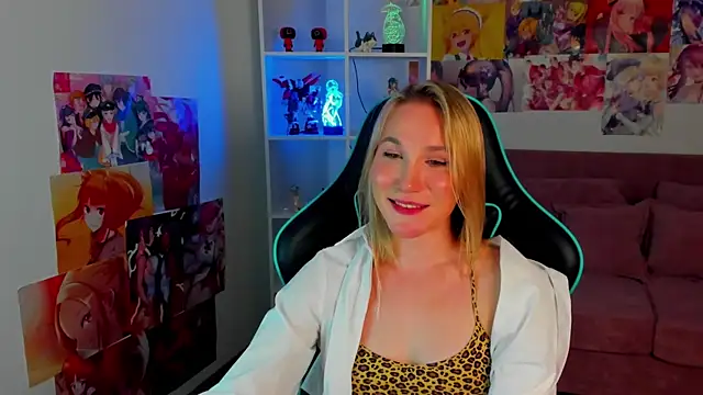 ElaraVoltage Live XXX-Chat