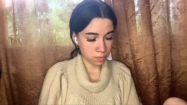 Živý XXX chat BellaLoveHugs