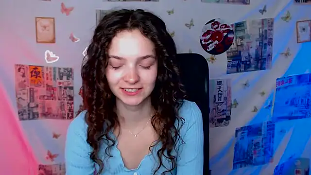 XXX chat uživo modela _SusieSu_