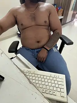 FlirtyxBoy 网络视讯表演