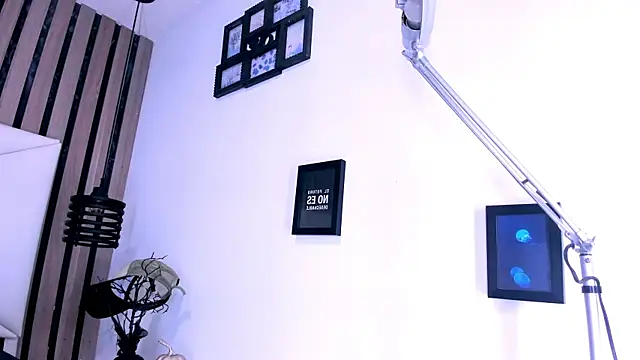 Pit_Ross Live XXX Chat