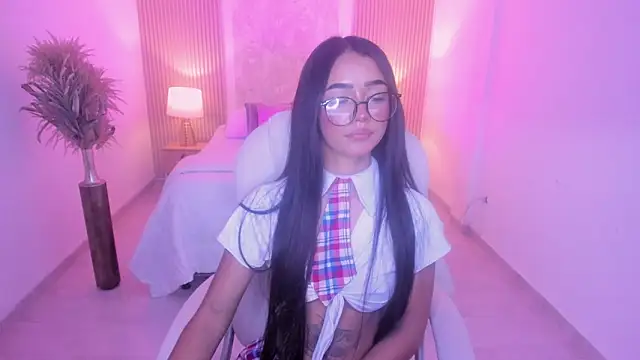 kylie_collins' Live XXX Chat