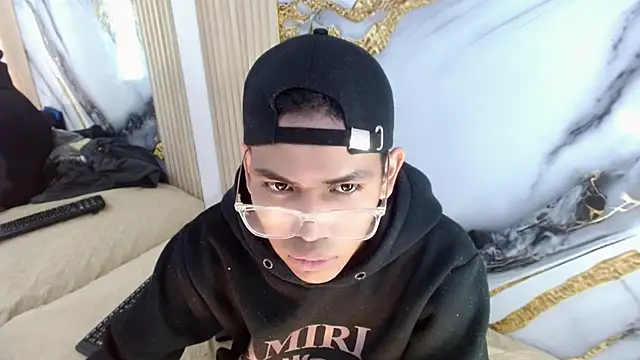 Czat XXX na żywo – DaviidBuckx_