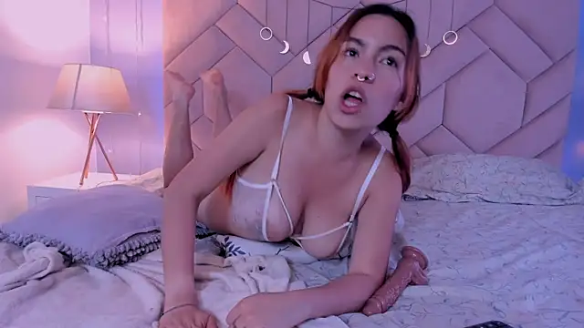 Mila_Monnet's Live XXX Chat