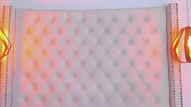 _ISALITTLESTAR_ Live XXX-chat