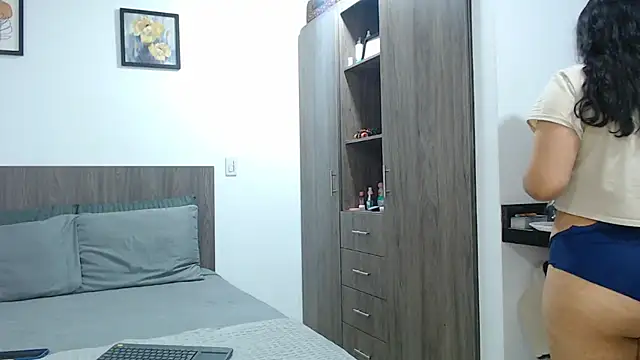 Scarlett_Jazminのウェブカメラショー
