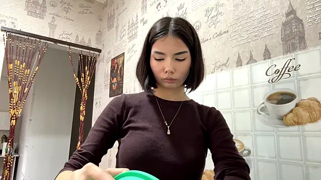MarylnMonnier live XXX chat