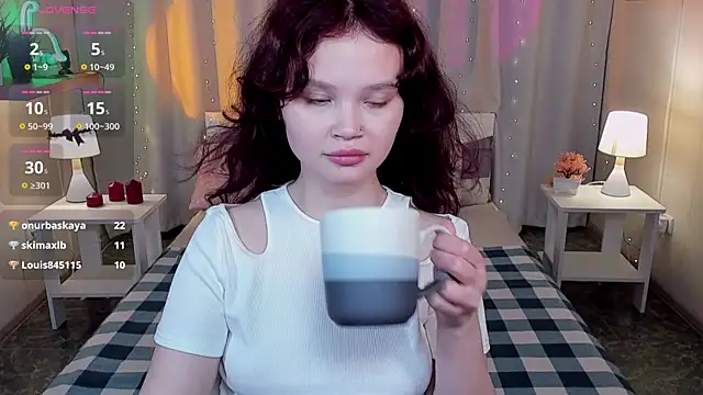 EmilyChaves 라이브 XXX 채팅