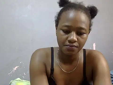 Chat XXX Live Petite_Ebony10