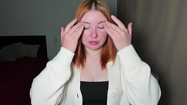 Онлайн чат XXX LAYLAxSTAR