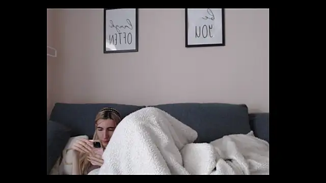 Živý XXX chat BarbieBlondieGirl