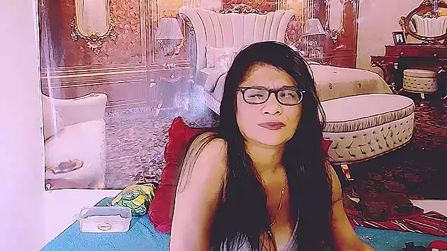IndianAllure's Live XXX Chat