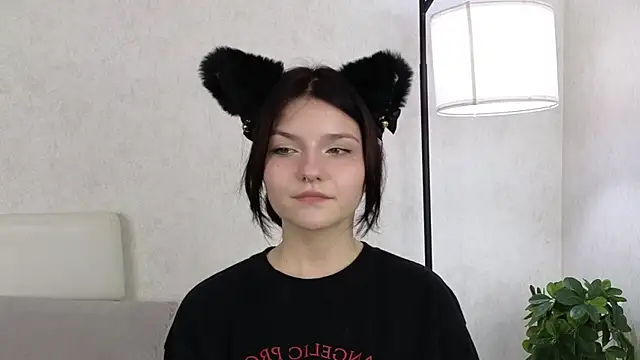 NyraVesperis 라이브 XXX 채팅