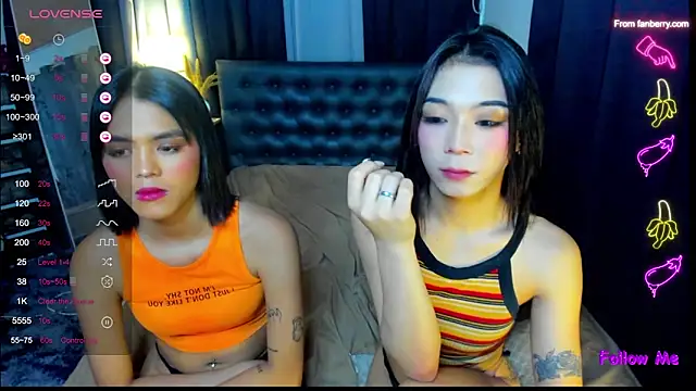 bellamoonlightX's Webcam Show