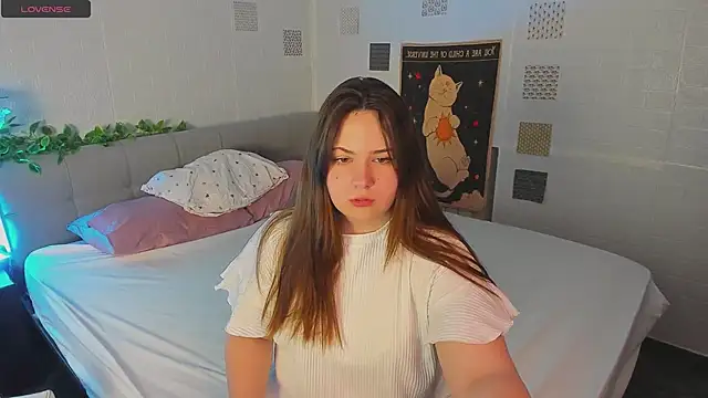 Chatroom XXX en direct de MireyaLin