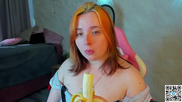 Lilli_Cass' Webcam Show