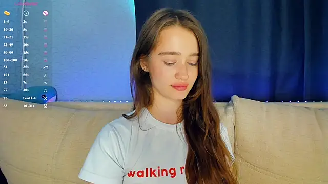 lovelyalivia 现场XXX聊天