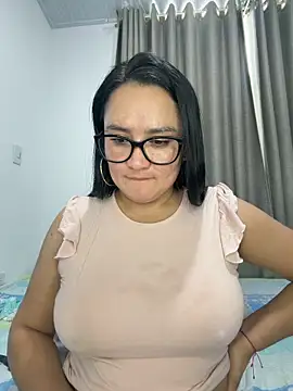 rousee69_'s Webcam Show