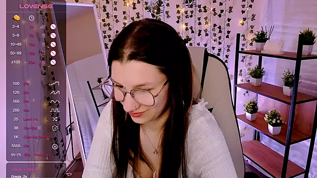 LinaBlossom_'s Live XXX Chat