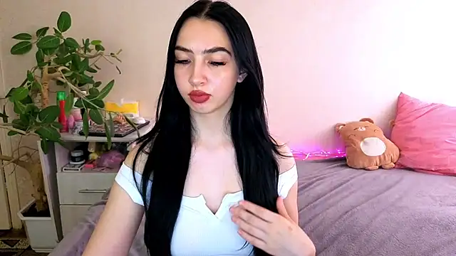 دردشة WildKittenX_ الجنسية المباشرة