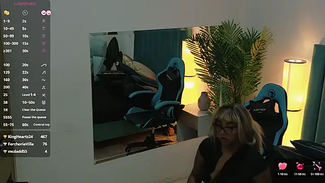 Chat XXX ao vivo de NinaCarter