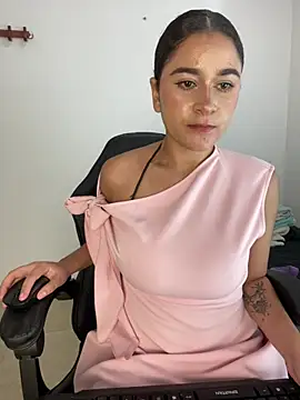 Honey_rose20 Live Chatraum